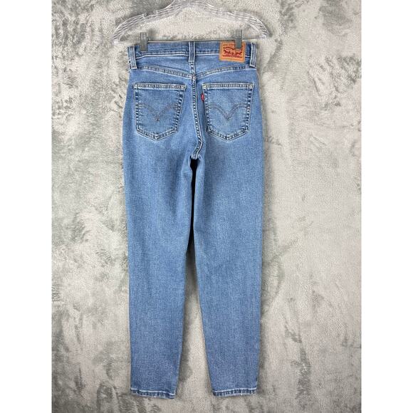 Levis High Waisted Mom Jeans 26 Distressed Light Wash Stretchy High Rise Grunge - Picture 6 of 16